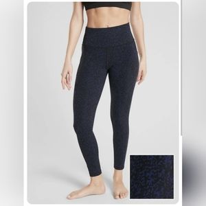 EUC Athleta Salutation Stash Pocket Tight Cropped Yoga Pant - Navy Animal Print